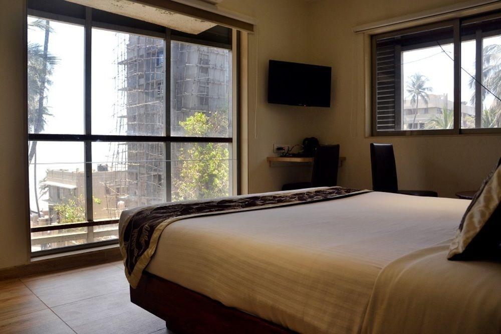 Hotel Atlantic Mumbai Exterior photo