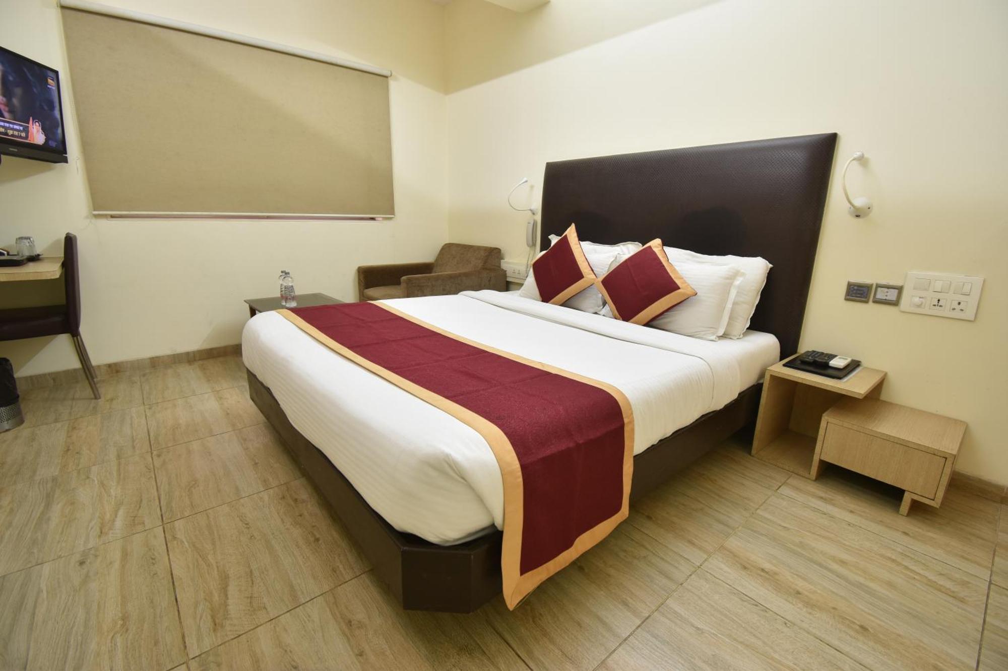 Hotel Atlantic Mumbai Exterior photo
